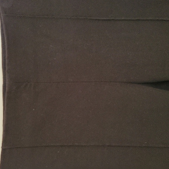 Banana Republic size 4 black stretch crop trousers - Picture 2 of 7